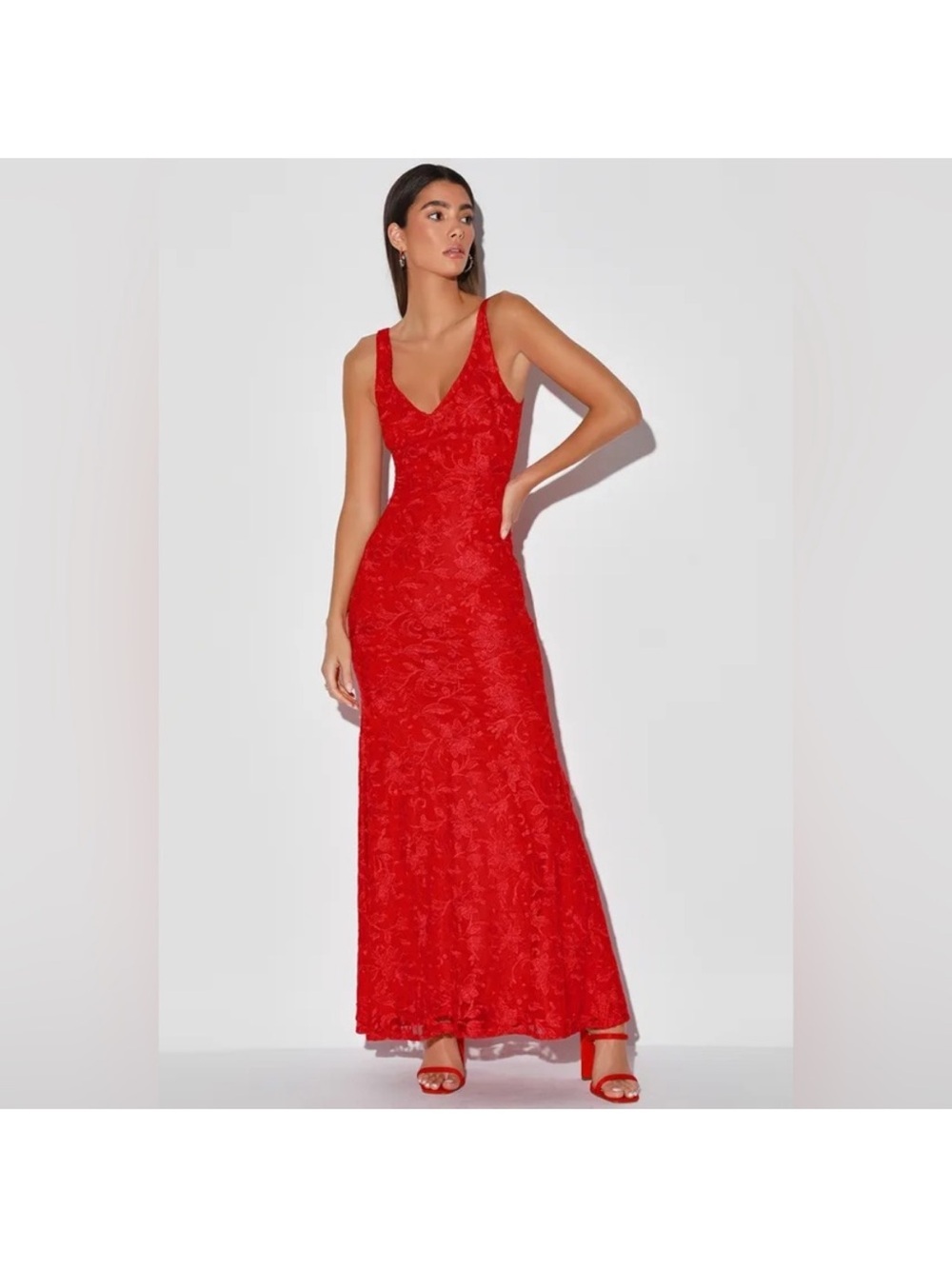Lulu's Flawless Love Red Floral Lace Mermaid Maxi Dress NWT!